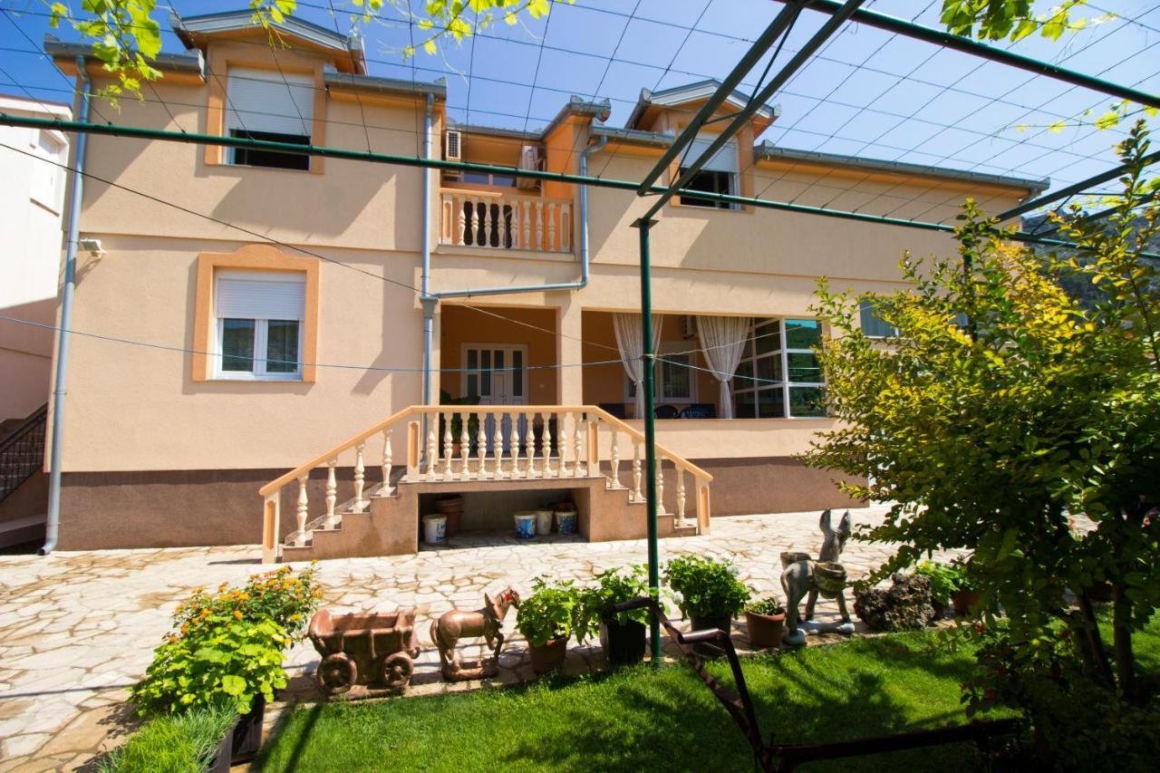 Guest House Blagaj Eksteriør bilde